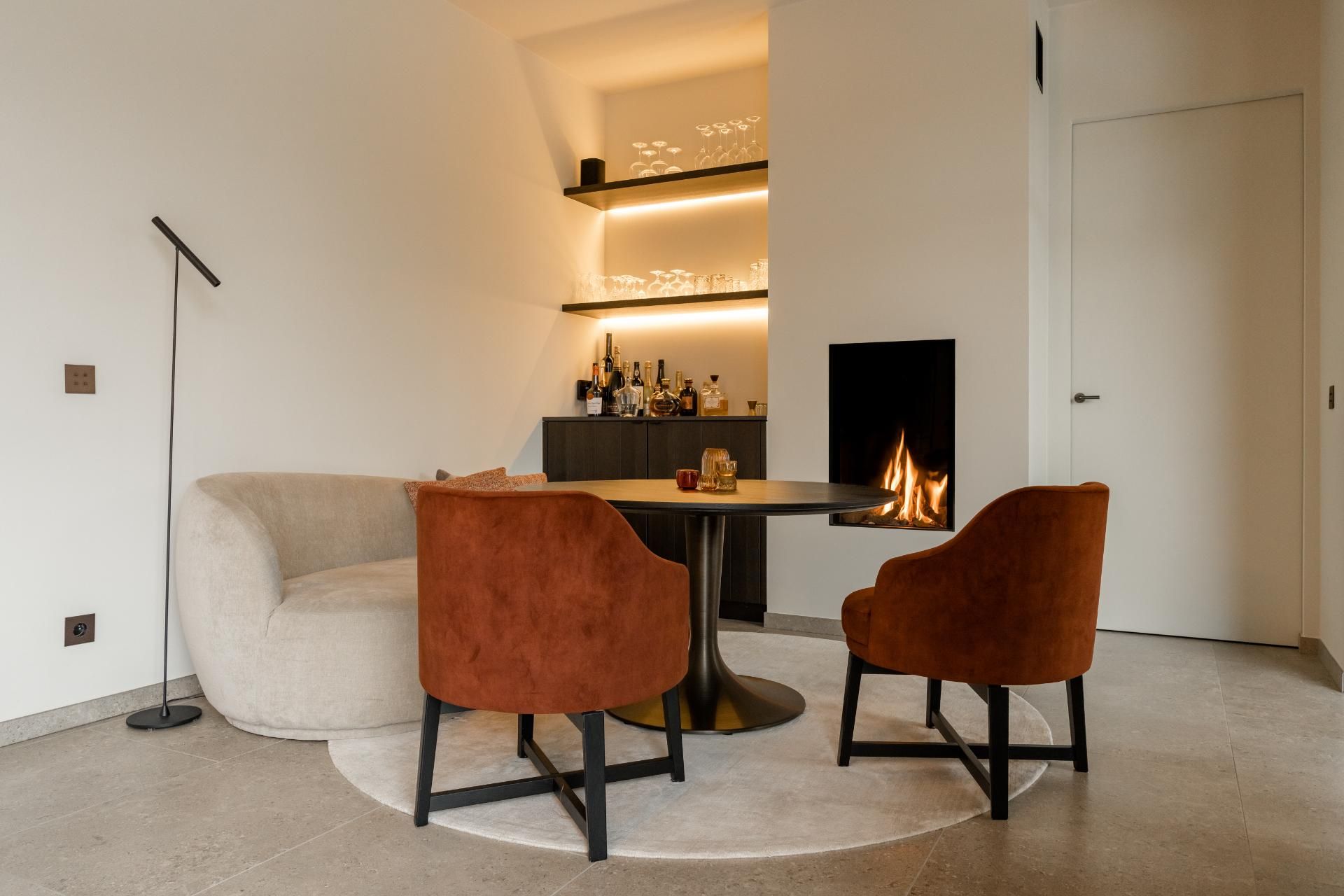 Schouwen André bekijkt met jou welke haard het best past bij je woning